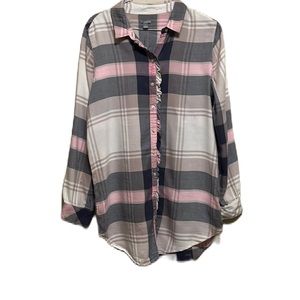 Women’s AERIE, Long Sleeve, Collared, Ruffled at the button down style Shirt, Sm
